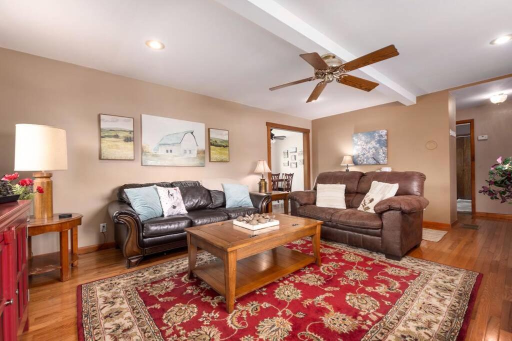 Chestnut Hill Retreat-spacious-3 Miles To Downtown * Asheville
